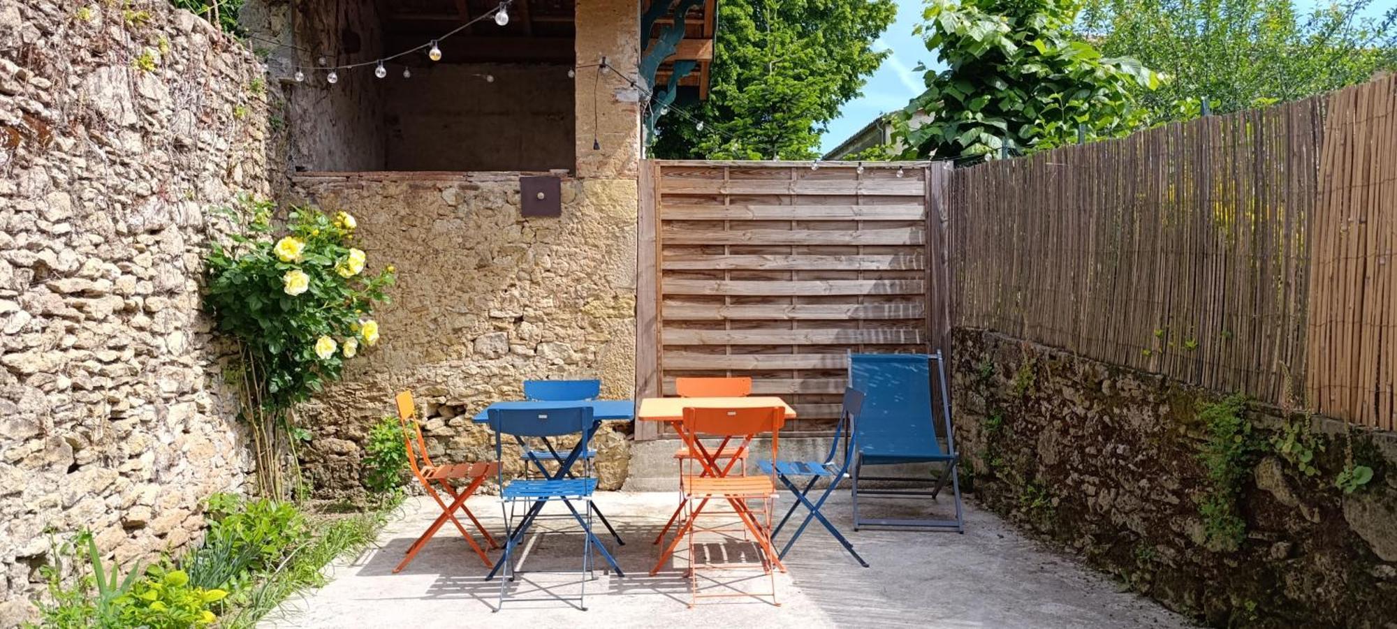 Maison Irondas Saint-Pierre-d'Aurillac Eksteriør billede